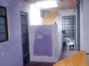 VENTA DE ACCIONES Y DERECHOS DE CASA EN SAN MARTIN DE PORRES