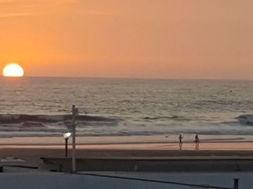 VENTA CASA DE PLAYA TOTALMENTE EQUIPADA EN CONDOMINIO CALA DEL MAR