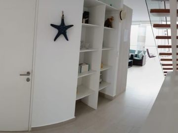 Venta De Departamento Tríplex En Condominio, En San Bartolo