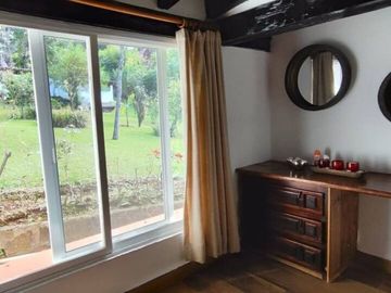 Casa con un jardín amplio, con jacuzzi, Valle de Bravo, México