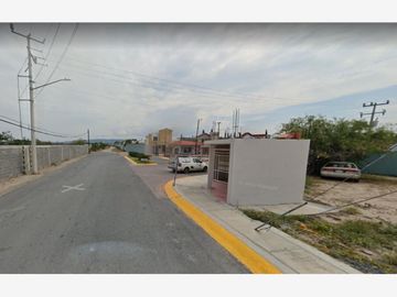 CASA EN VENTA TULIPANES 1102 LT 2 MZ 310 FRACC. HACIENDA LAS FLORES C.P. 65567 CIENEGA DE LAS FLORES NUEVO LEON