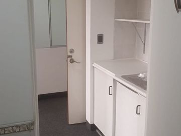 Vendo Linda Oficina en San Isidro en Avenida y Cerca Av Javier Prado y Cochera