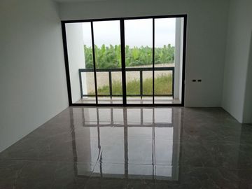 CASA NUEVA EN VENTA, URBANIZACIÓN ZHARA-PASAJE