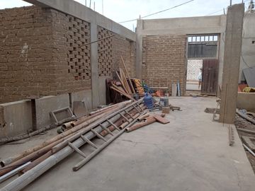 VENDO TERRENO 107.42m2 FRENTE A PARQUE CAMINANDO PLAYA HUANKARUTE - HUANCHACO TRUJILLO