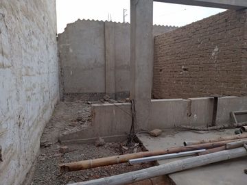 VENDO TERRENO 107.42m2 FRENTE A PARQUE CAMINANDO PLAYA HUANKARUTE - HUANCHACO TRUJILLO