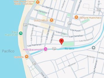 VENDO TERRENO 107.42m2 FRENTE A PARQUE CAMINANDO PLAYA HUANKARUTE - HUANCHACO TRUJILLO