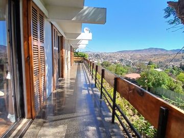 Gran propiedad en Villa Paso Hondo Quilpué