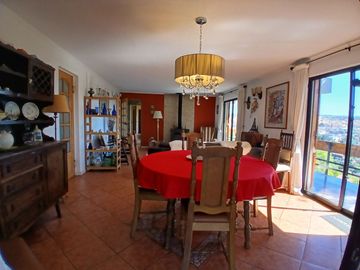 Gran propiedad en Villa Paso Hondo Quilpué
