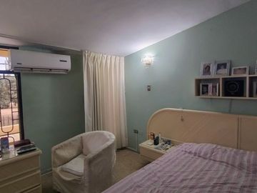 AMPLIA CASA EN VENTA O ALQUILER – URB. MIRAFLORES CASTILLA -PIURA