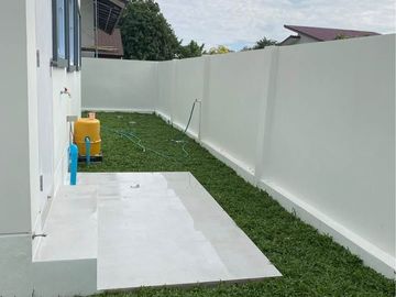 New home corner unit 4 Bedrooms for sale in Nararom
