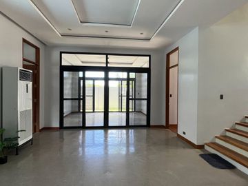 Brand New Golf View House for Sale in Manila Southwoods, Carmona