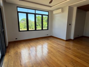 Brand New Golf View House for Sale in Manila Southwoods, Carmona