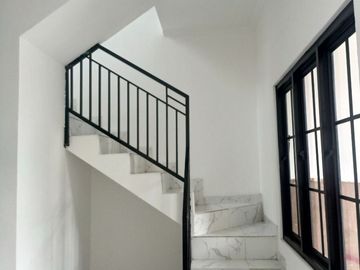 Rumah Dijual Cluster 2 Lantai Jatirahayu Pondok Melati Pondok Gede Kota Bekasi Perumahan Murah Jual