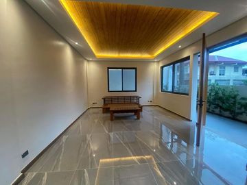 🌟 FOR SALE: House and Lot with Swimming Pool in Filinvest East, Cainta, Rizal 🌟
