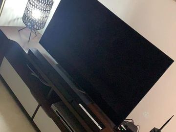 Fully Furnished 2 Bedroom Unit at Azure Urban Resort Residences (Miami Building)
