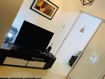 Fully Furnished 2 Bedroom Unit at Azure Urban Resort Residences (Miami Building)