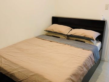 Fully Furnished 2 Bedroom Unit at Azure Urban Resort Residences (Miami Building)