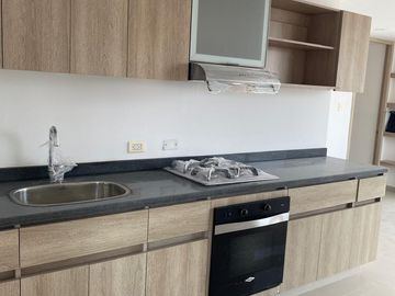 HERMOSO APARTAMENTO EN LOS ALPES  CON AREA DE 94MTS
