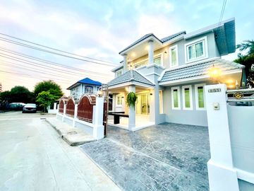 ขายบ้านเดี่ยวสวย หลังมุม 60 ตรว. โครงการกฤษดานคร 18 สาย 3 ตลิ่งชัน
