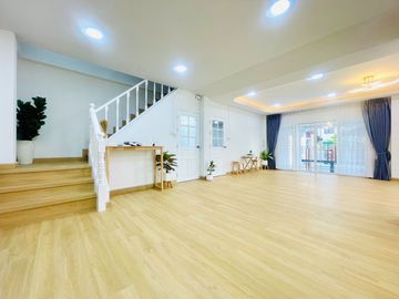 ขายบ้านเดี่ยวสวย หลังมุม 60 ตรว. โครงการกฤษดานคร 18 สาย 3 ตลิ่งชัน