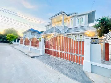 ขายบ้านเดี่ยวสวย หลังมุม 60 ตรว. โครงการกฤษดานคร 18 สาย 3 ตลิ่งชัน