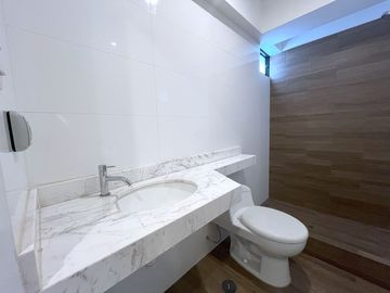 DUPLEX FRENTE A PARQUE EN SAN BORJA - Solo clientes interesados