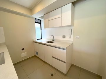 DUPLEX FRENTE A PARQUE EN SAN BORJA - Solo clientes interesados