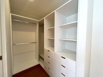 DUPLEX FRENTE A PARQUE EN SAN BORJA - Solo clientes interesados