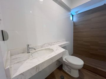 DUPLEX FRENTE A PARQUE EN SAN BORJA - Solo clientes interesados