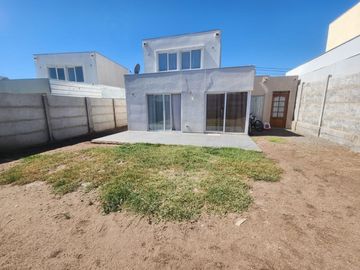 Acogedora Casa en Condominio Ecoterraneo Til Til