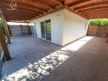 Oportunidad Casa Mediterranea en Condominio Ecoterraneo Til Til