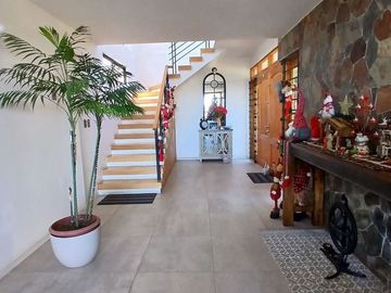 Se vende Gran propiedad ubicada en Villa Paso Hondo, un barrio residencial y exclusivo en Quilpue UF 14000