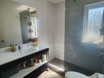 Hermosa Casa con Piscina Condominio Ecoterraneo Til Til