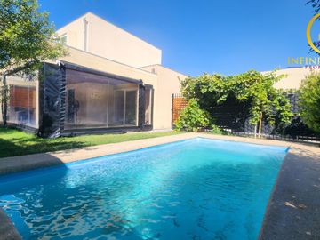 Hermosa Casa con Piscina Condominio Ecoterraneo Til Til