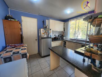 Acogedora Casa Alto El Manzano Til Til
