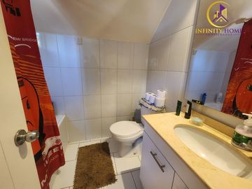 Acogedora Casa Alto El Manzano Til Til