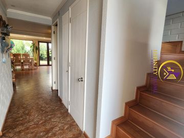 Espectacular Casa  en Alto el Manzano Til-Til.