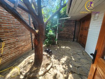 Hermosa  Casa con Local Comercial en Alto el Manzano Til-Til.