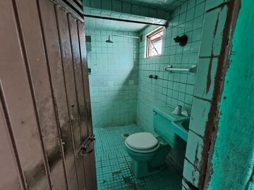 Casa en esquina ideal para desarrollar en Mezquitán, Guadalajara