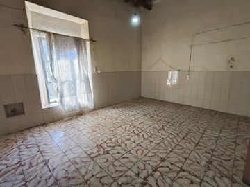 Casa en esquina ideal para desarrollar en Mezquitán, Guadalajara