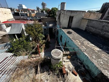 Casa en esquina ideal para desarrollar en Mezquitán, Guadalajara