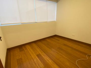 Alquiler lindo apartamento super bien ubicado