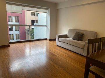 Alquiler lindo apartamento super bien ubicado