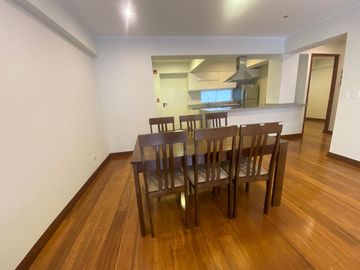 Alquiler lindo apartamento super bien ubicado