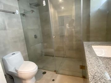 Alquiler lindo apartamento super bien ubicado