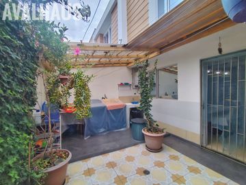 CASA AMOBLADA EN VENTA, AVENIDA EL RETORNO, IBARRA.