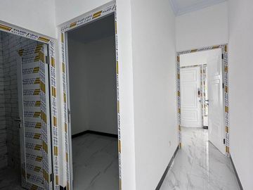 For Sale House In Jakarta Ciracas SIde LRT Station and Toll Gate Pasar Rebo