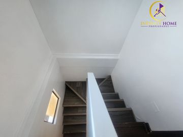 Hermosa Casa con Piscina en Alto el Manzano Til-Til.