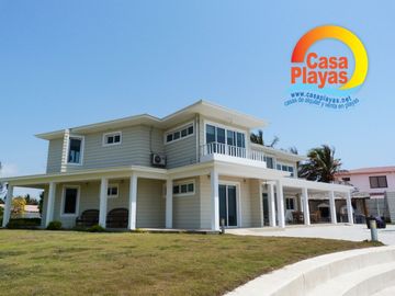 Casa de Lujo Frente al Mar de Venta en Playas Villamil, ía a Data Posorja