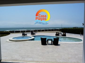 Casa de Lujo Frente al Mar de Venta en Playas Villamil, ía a Data Posorja